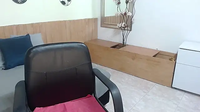 Suxxxy  online show from October 2025 01:31:01 PM