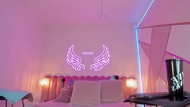  scarletmoore online show from February 2025 06:37:01 AM