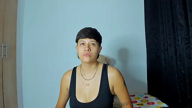 Snapshot of violet_casper_ chatting on December 2024 12:09:02 AM violet casper online show from December 2024 12:09:02 AM