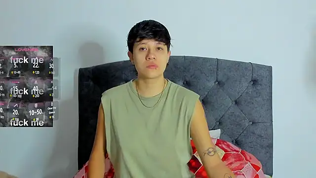 Snapshot of violet_casper_ chatting on January 2025 09:55:01 AM violet casper online show from January 2025 09:55:01 AM