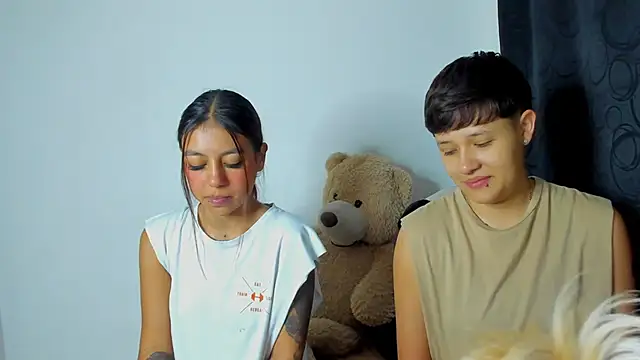 Snapshot of violet_casper_ chatting on February 2025 09:47:02 AM violet casper online show from February 2025 09:47:02 AM