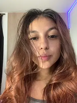 Snapshot of violet_casper_ chatting on February 2025 10:02:01 AM violet casper online show from February 2025 10:02:01 AM