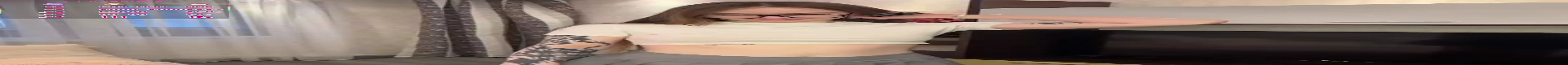 Snapshot of WiloneDimmick chatting on February 2026 06:40:02 AM WiloneDimmick online show from February 2026 06:40:02 AM