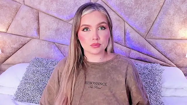 GaiaBaker online show from March 2025 05:13:02 AM