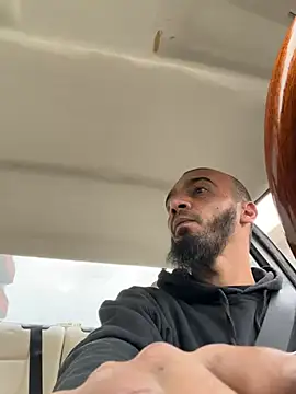 Snapshot of donnuozfutura chatting on February 2025 02:55:02 PM donnuozfutura online show from February 2025 02:55:02 PM