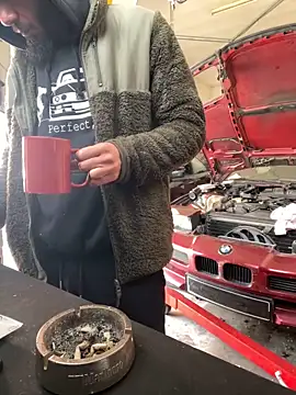 Snapshot of donnuozfutura chatting on February 2025 10:26:01 AM donnuozfutura online show from February 2025 10:26:01 AM