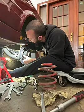 Snapshot of donnuozfutura chatting on February 2025 01:31:02 PM donnuozfutura online show from February 2025 01:31:02 PM