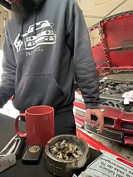 Snapshot of donnuozfutura chatting on February 2025 09:09:02 AM donnuozfutura online show from February 2025 09:09:02 AM