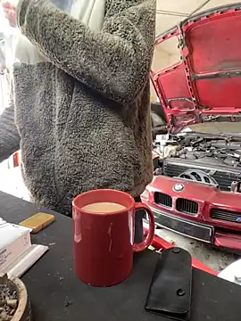 Snapshot of donnuozfutura chatting on March 2025 10:37:01 AM donnuozfutura online show from March 2025 10:37:01 AM