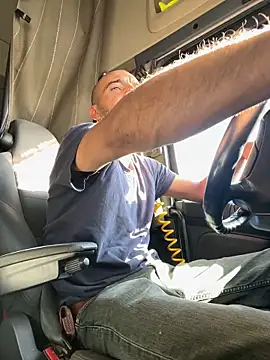 Snapshot of donnuozfutura chatting on October 2025 08:12:01 AM donnuozfutura online show from October 2025 08:12:01 AM