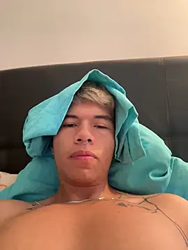 Snapshot of Logan_smith1 chatting on February 2025 08:16:01 PM Logan smith1 online show from February 2025 08:16:01 PM