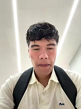 Snapshot of Logan_smith1 chatting on October 2025 06:36:01 PM Logan smith1 online show from October 2025 06:36:01 PM