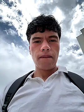 Snapshot of Logan_smith1 chatting on October 2025 04:48:02 PM Logan smith1 online show from October 2025 04:48:02 PM