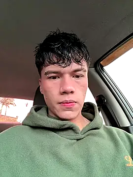 Snapshot of Logan_smith1 chatting on October 2025 06:07:01 PM Logan smith1 online show from October 2025 06:07:01 PM