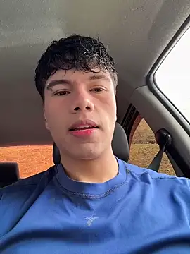 Snapshot of Logan_smith1 chatting on October 2025 06:17:01 PM Logan smith1 online show from October 2025 06:17:01 PM