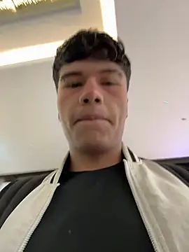 Snapshot of Logan_smith1 chatting on November 2025 06:06:02 PM Logan smith1 online show from November 2025 06:06:02 PM