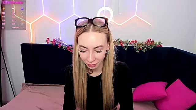 Diana Garrett online show from January 2025 08:54:01 AM