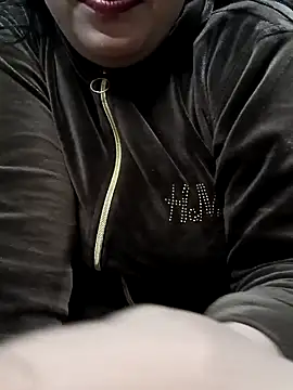 Cute-Raashii online show from January 2025 08:01:01 PM