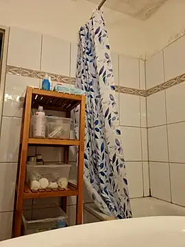 Snapshot of Josephine_LIVE chatting on December 2025 05:24:02 AM Josephine LIVE online show from December 2025 05:24:02 AM