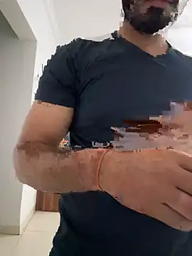 hotboysammy online show from December 2024 06:17:01 PM