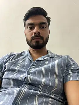 hotboysammy online show from January 2025 01:52:02 PM