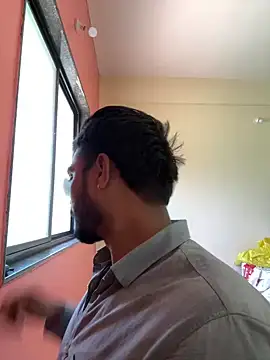 hotboysammy online show from January 2025 06:45:01 AM