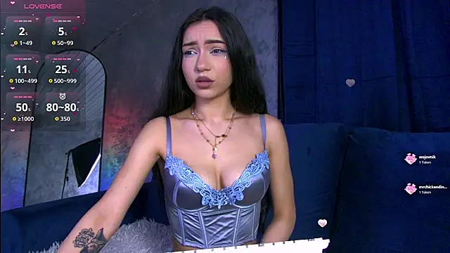 Snapshot of BettyAshley chatting on February 2026 11:47:01 PM BettyAshley online show from February 2026 11:47:01 PM