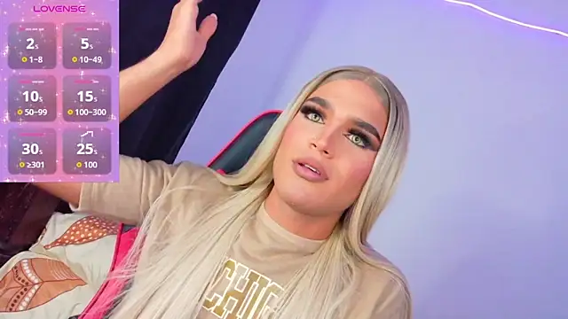 Snapshot of AllisonsweetZ chatting on November 2025 04:23:02 AM AllisonsweetZ online show from November 2025 04:23:02 AM