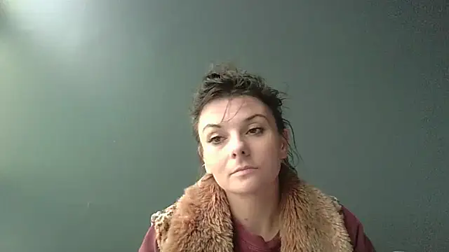 Snapshot of Phoenixmonroe0810 chatting on December 2024 07:34:02 PM Phoenixmonroe0810 online show from December 2024 07:34:02 PM