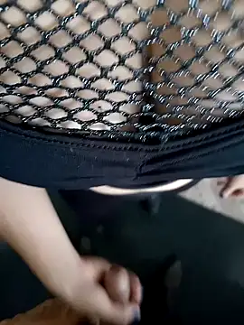 sophie banger online show from March 2025 07:06:01 PM