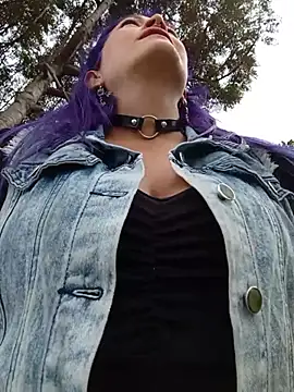 sophie banger online show from October 2025 06:08:02 PM