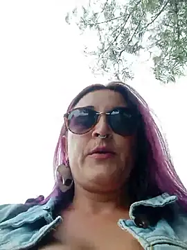sophie banger online show from May 2026 09:44:02 PM