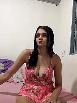 lilisilva22 online show from December 2024 04:36:01 PM