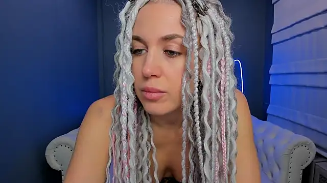 rock n roxy online show from February 2025 01:14:02 AM