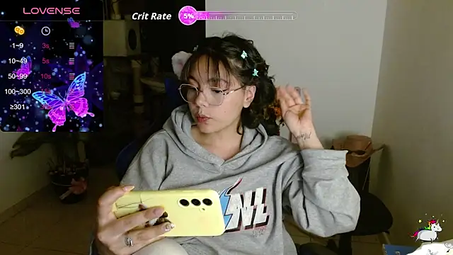 Snapshot of TRIXIE_TANG28 chatting on March 2026 01:34:01 AM TRIXIE TANG28 online show from March 2026 01:34:01 AM