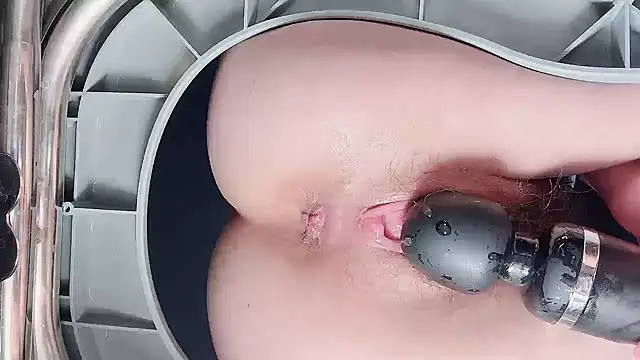 Krismil3 online show from September 2025 11:54:02 AM