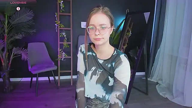 CassieCool online show from February 2025 02:59:01 AM