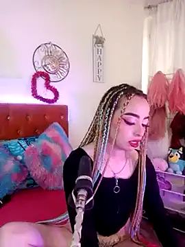 Snapshot of Yennastone chatting on January 2025 04:46:01 PM Yennastone online show from January 2025 04:46:01 PM