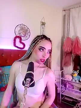 Snapshot of Yennastone chatting on January 2025 03:40:01 AM Yennastone online show from January 2025 03:40:01 AM