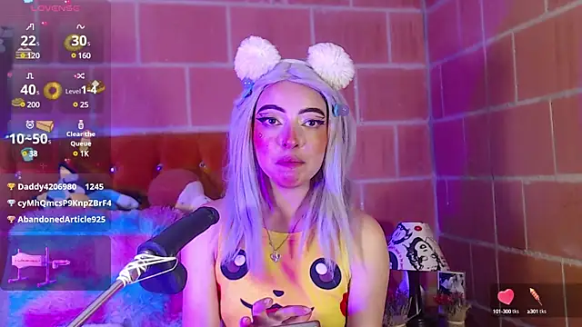 Snapshot of Yennastone chatting on February 2025 03:01:02 AM Yennastone online show from February 2025 03:01:02 AM