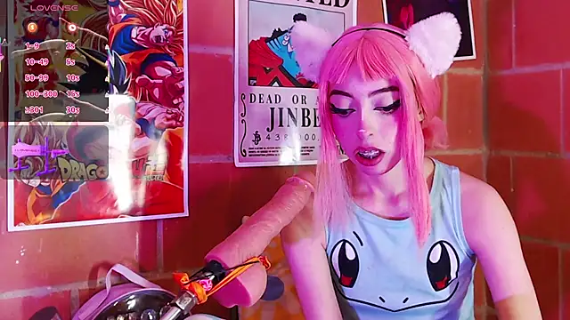 Snapshot of Yennastone chatting on October 2025 06:37:01 AM Yennastone online show from October 2025 06:37:01 AM