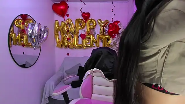 Zafiro t18 online show from February 2025 07:39:01 PM