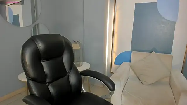 ChloePreston  online show from May 2026 10:56:01 AM