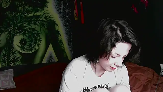 Snapshot of GoddessPinxx chatting on February 2026 09:08:01 PM GoddessPinxx online show from February 2026 09:08:01 PM