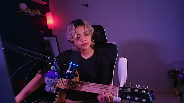 Snapshot of marlena3312 chatting on February 2026 01:49:02 PM marlena3312 online show from February 2026 01:49:02 PM