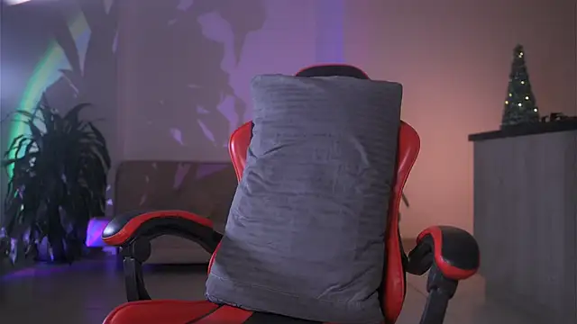 Snapshot of LeoSalvatore_ chatting on March 2026 04:27:01 AM LeoSalvatore online show from March 2026 04:27:01 AM