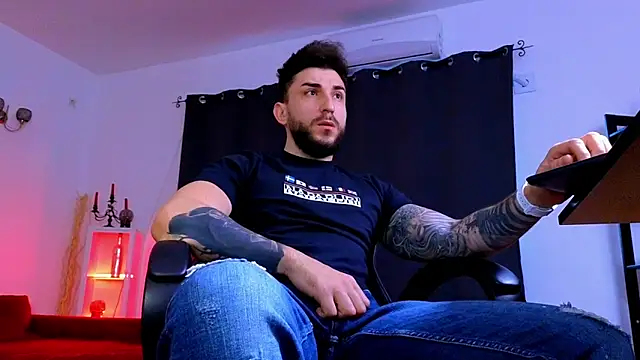 MightyAaron66 online show from May 2026 03:13:01 AM