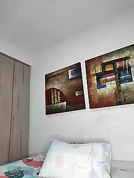 cuteluci  online show from January 2025 07:09:01 AM