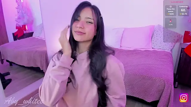 Snapshot of AbyWhitee chatting on January 2025 04:59:01 AM AbyWhitee online show from January 2025 04:59:01 AM