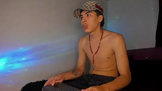 HeellBoy  online show from July 2026 11:17:01 PM